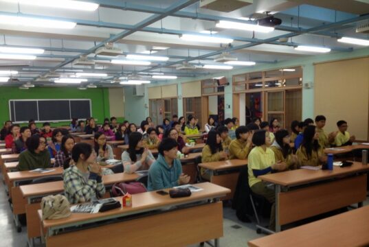 喜报:我校参加2016年华语文能力测验的同学均高分通过